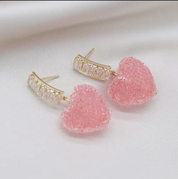 Aretes Nikkita